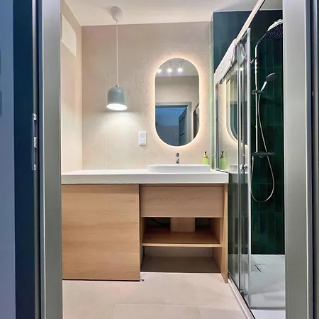 Komfortowy Przy Plazy Z Klimatyzacja I Parkingiem Apartamento